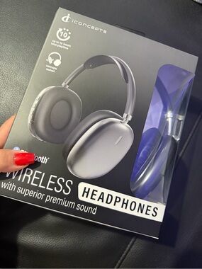 Wireless Over-Ear Headphones - Black